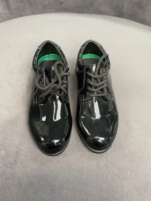9 Black Shoes/Boots