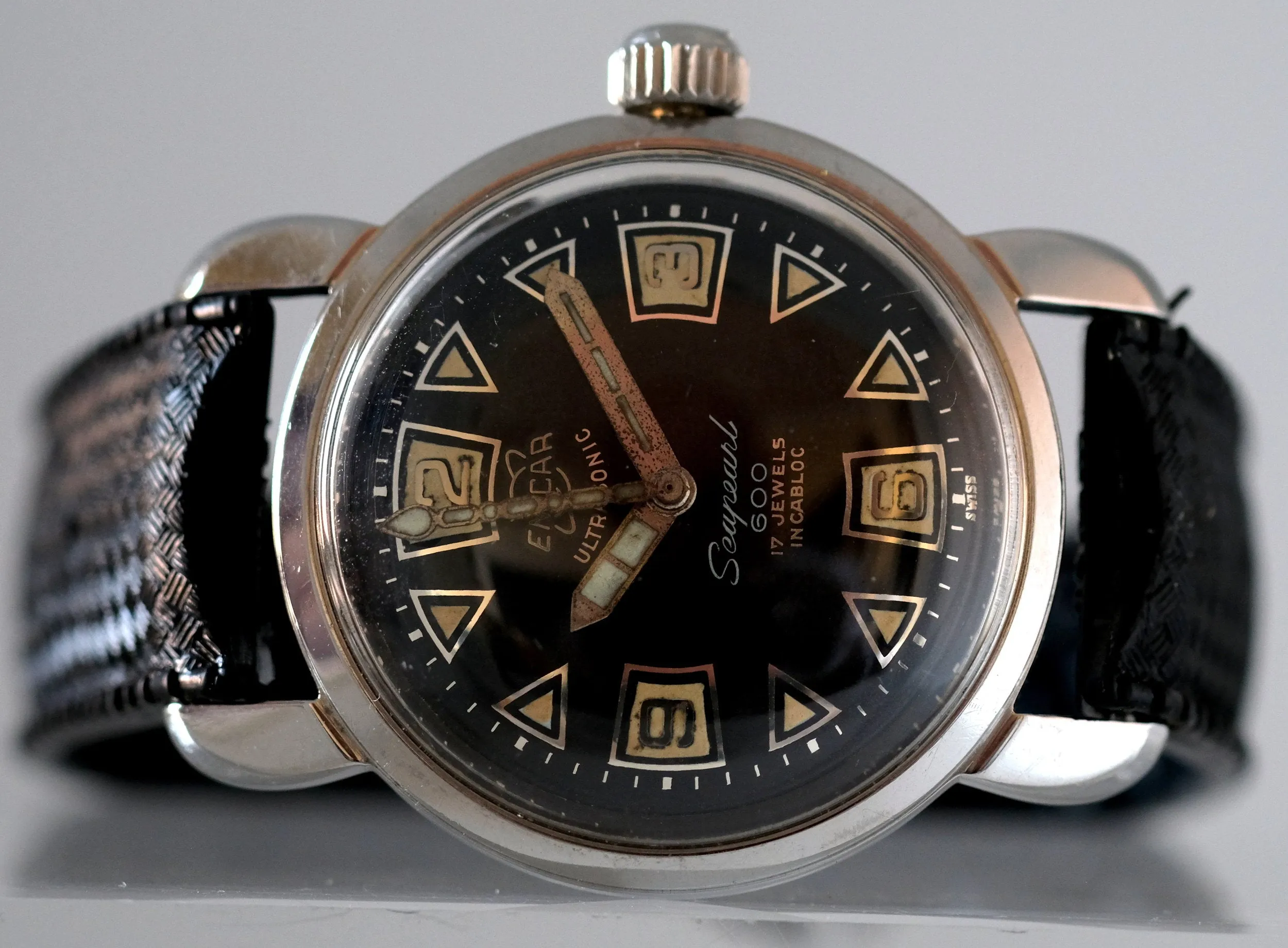 Enicar Seapearl 600