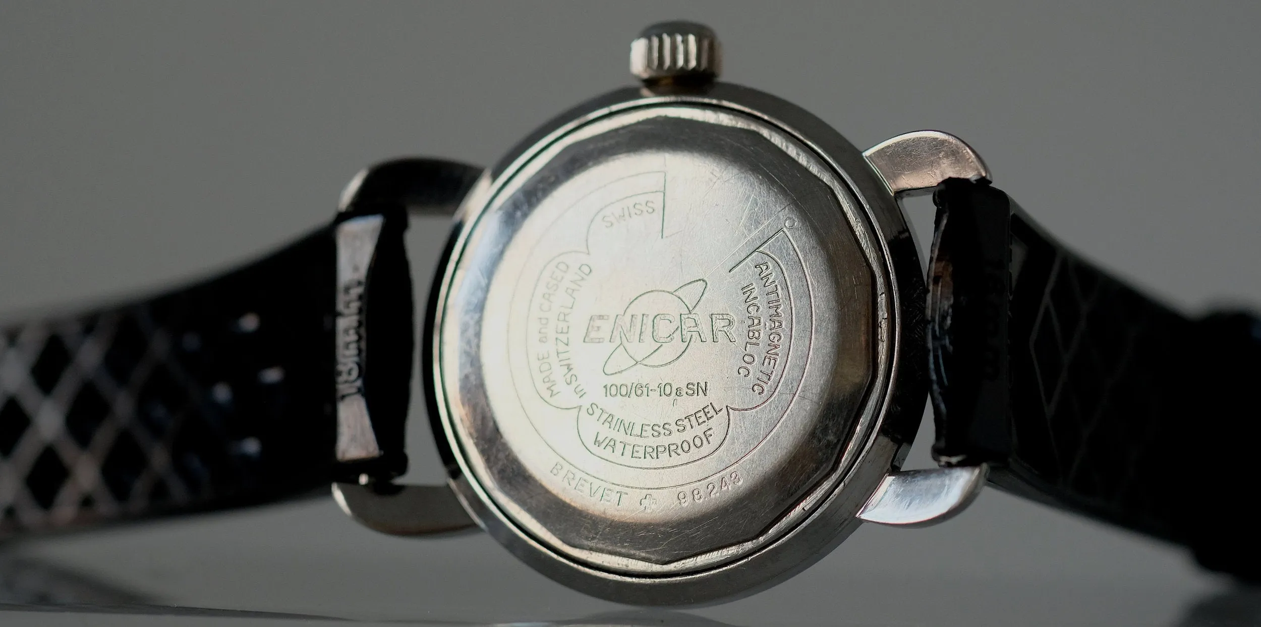 Enicar Seapearl 600