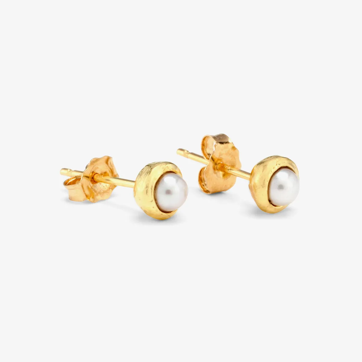 Gold Trimmed Pearl Studs | E2801P
