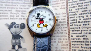 Lorus By Seiko Disney Mickey Mouse Automatic Wristwatch Y621-6050 A1