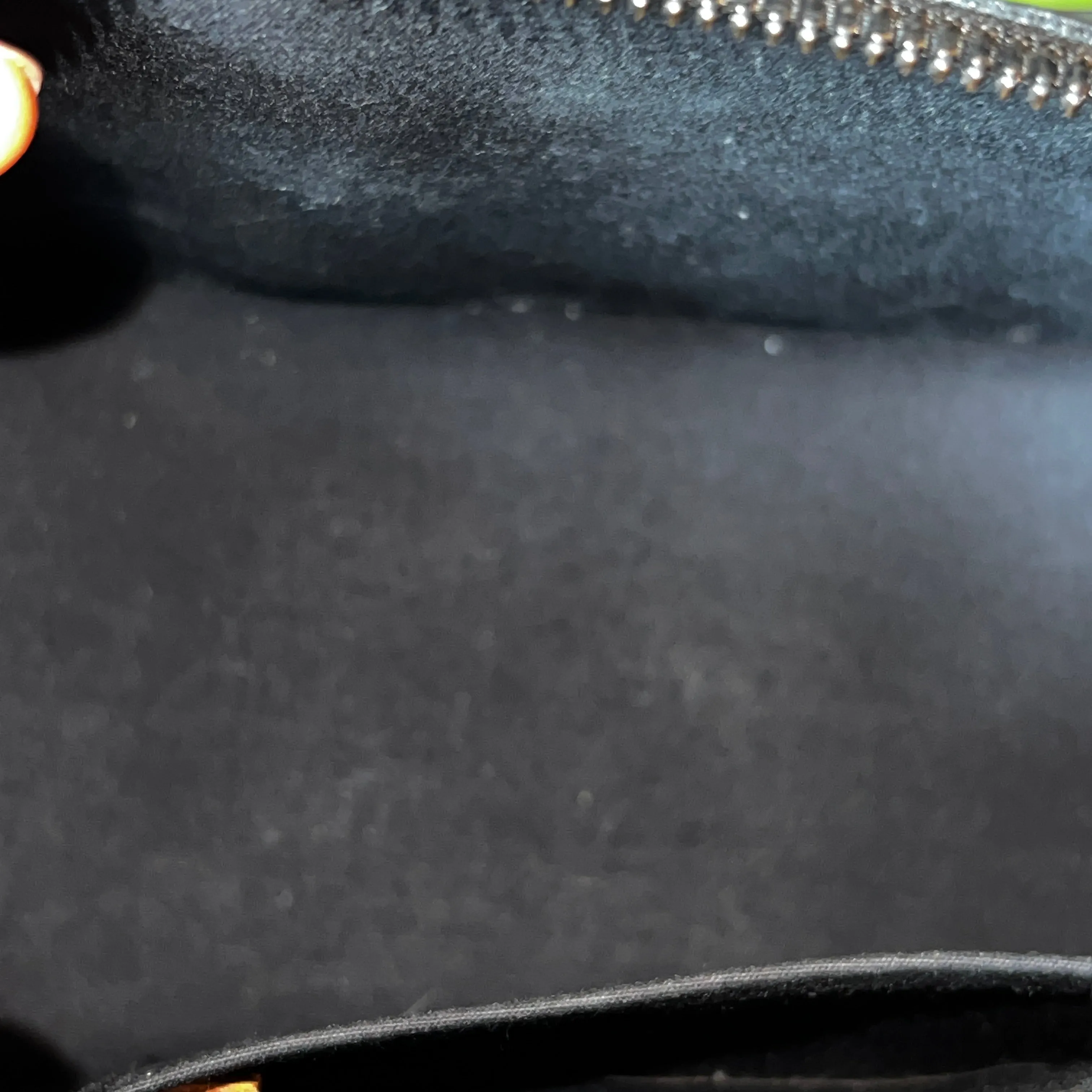 LOUIS VUITTON Noir Magnetique Vernis Alma BB Handbag