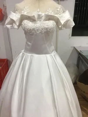 Off The Shoulder Flower Satin Wedding Dress