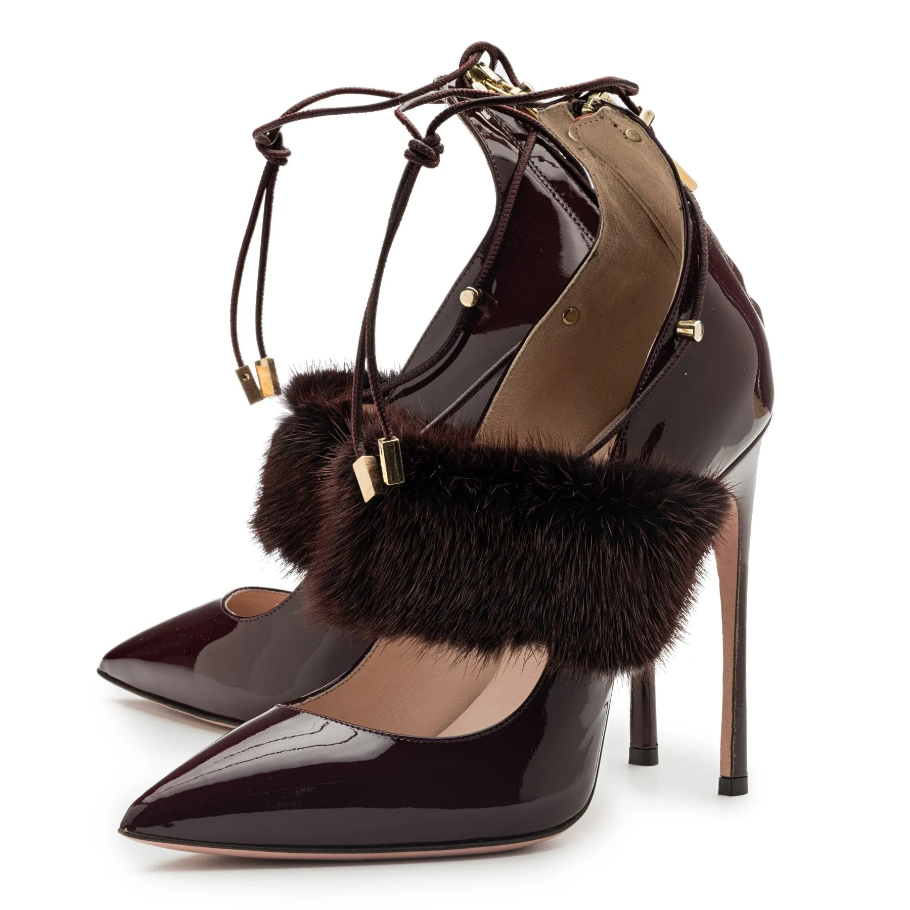 Throne Mink Pump